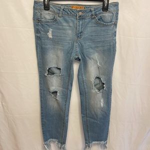 Wax Jeans Ankle Fringe Teens Size 13 Distressed Skinny Cropped Light Wash Holes